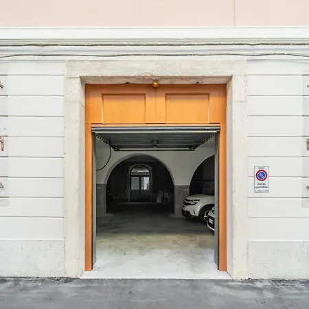 Guesthost - Palazzo Machiavelli - Elegant X4 Terst