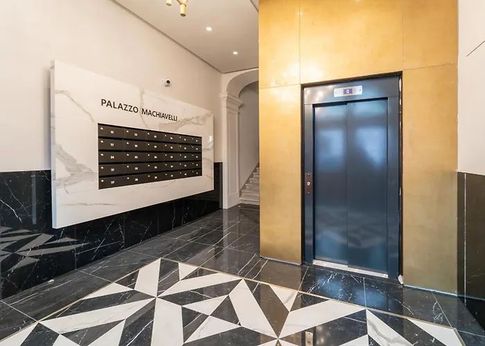 Guesthost - Palazzo Machiavelli - Elegant X4 Apartamento *